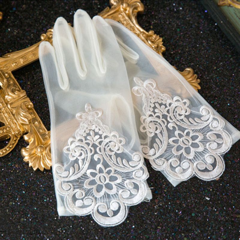 Glamour Bride Dress Gloves Lace Short Wedding Dresses Accessories