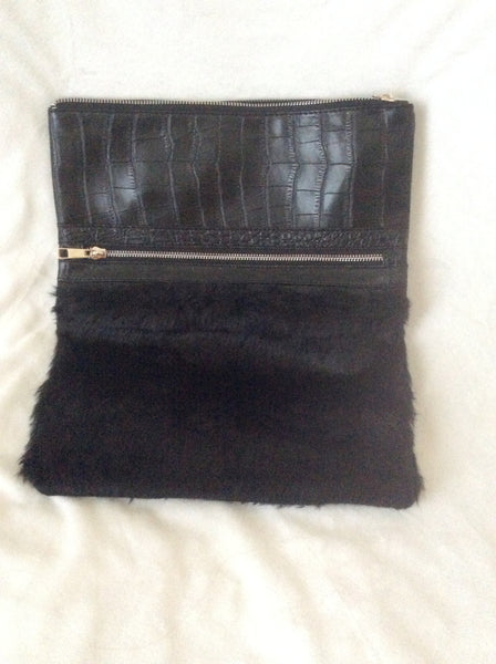 Trendy Faux Fur clutch/ handbag